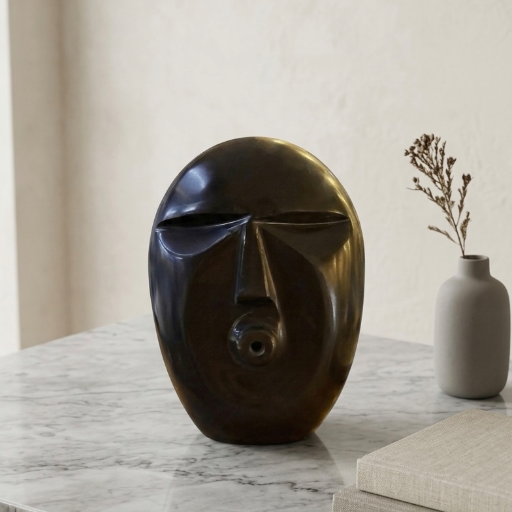 Tótem Andino: Escultura Única en Piedra Negro Andino
