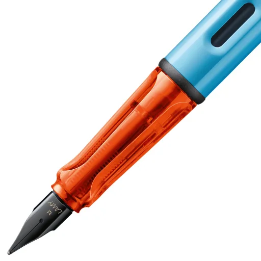 Pluma Lamy Al-Star de Trazo M, Color Denim con Tinta Azul y Caja