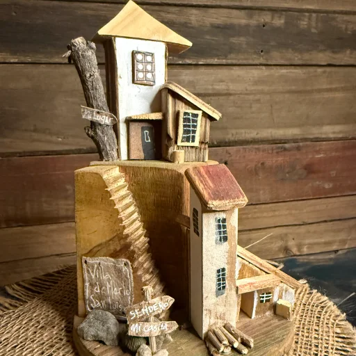 Casita Decorativa y Portasahumerio – Modelo Nina