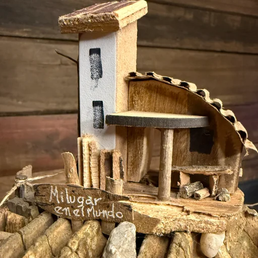 Casita Decorativa y Portasahumerio - Modelo Zara