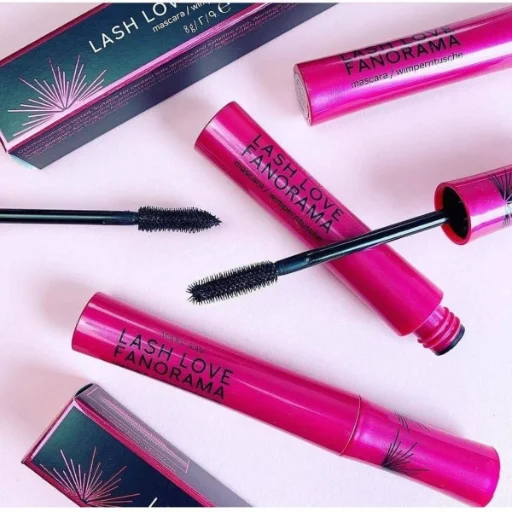 Mascara de pestañas Lash Love FANORAMA
