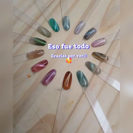 Esmastero semipermanente charm limit ojo de gato - imagen 2