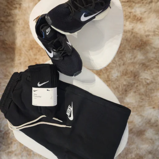 Pantaon deportivo Nike - imagen 4