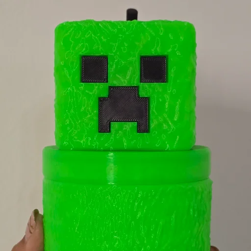 VASO CREEPER 3D