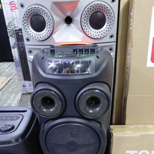Parlantes , parlantes con pantalla táctil