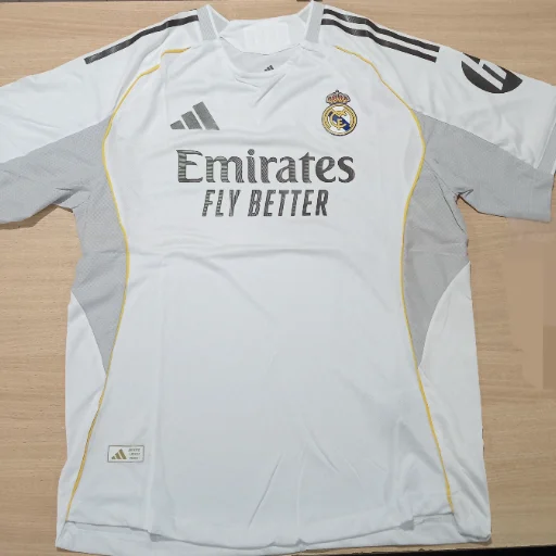 Camiseta Real Madrid 2025/2026