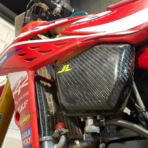Cubre Tanque Beta 300 rr - imagen 4