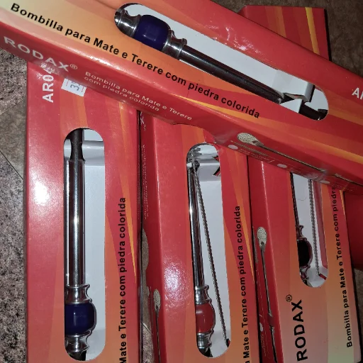 Bombillas con piedra y limpiador