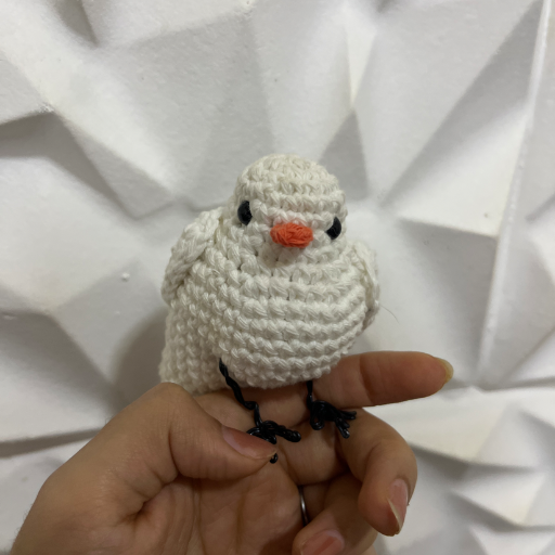 Palomita decoración amigurumi