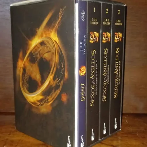 Libro. Estuche Tolkien. El Señor de los Anillos + El Hobbit + Mapa Tierra Media.