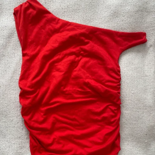 Remera Red Frunce