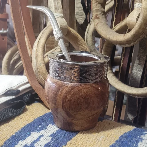Mate imperial de algarrobo