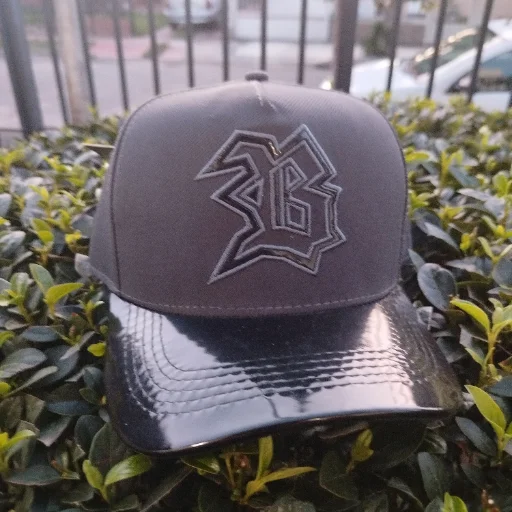 Gorra Black Grey