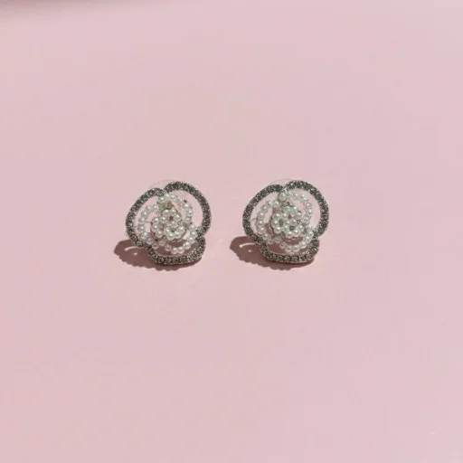 Aros Flor con perlas