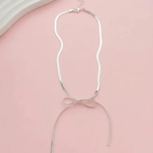 Choker de acero blanco