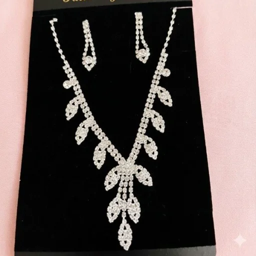 Conjunto Collar y aros de strass m8