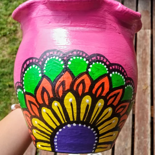 Maceta pintadas a mano, impermeabilizada y barnizada. - imagen 13