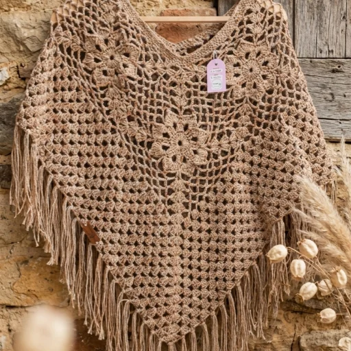 Ponchos, chals, pañuelos Tejidos