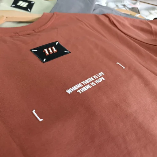 Remera de algodon k-nup hombre