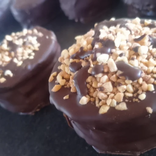 Alfajores Artesanales edición Bomba