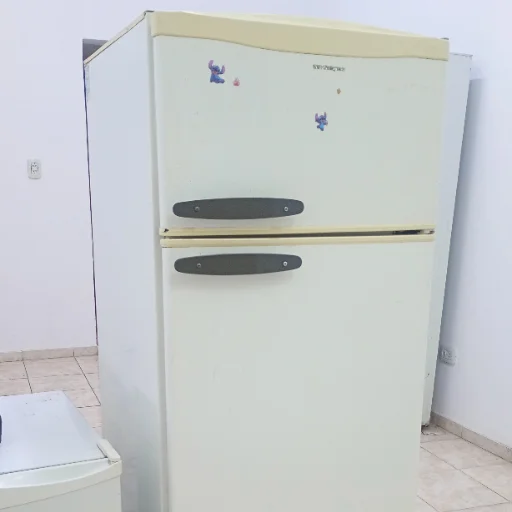 Heladera con Freezer - imagen 2