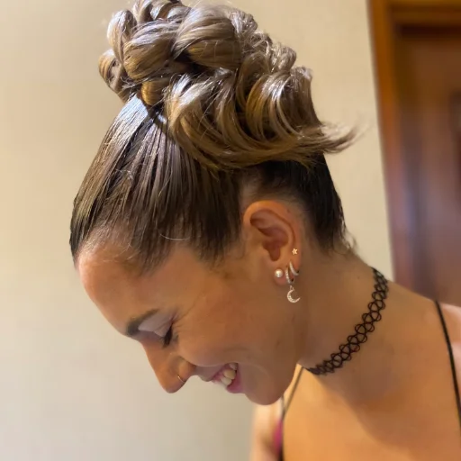 MAKE UP & PEINADOS - imagen 2