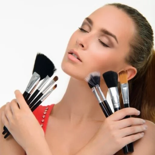 MAKE UP & PEINADOS - imagen 3