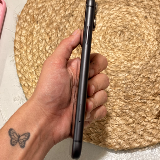 Iphone 11 64 gb USADO - imagen 5