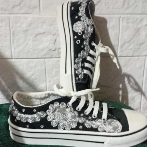 Zapatilla de lona