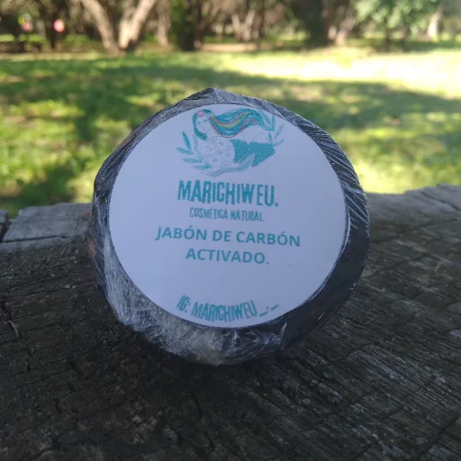 Jabón de Carbón Activado