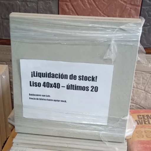 Baldoson liso 40x40
