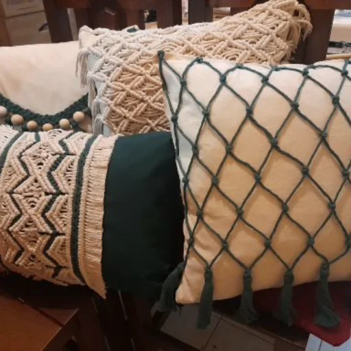 ALMOHADONES