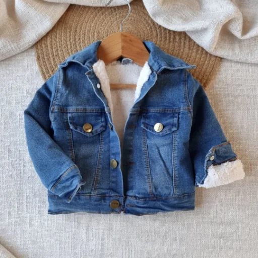 CAMPERA ELASTIZADA TEDDY🐻 2 al 5 ( 9 meses a 2 años) Jean azul y jean celeste  $29.000