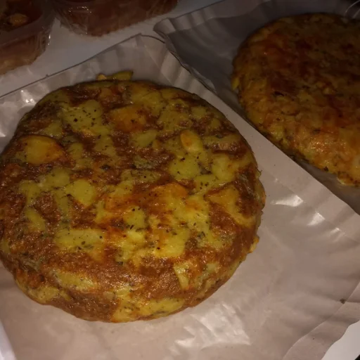 Tortilla con ensalada - imagen 3