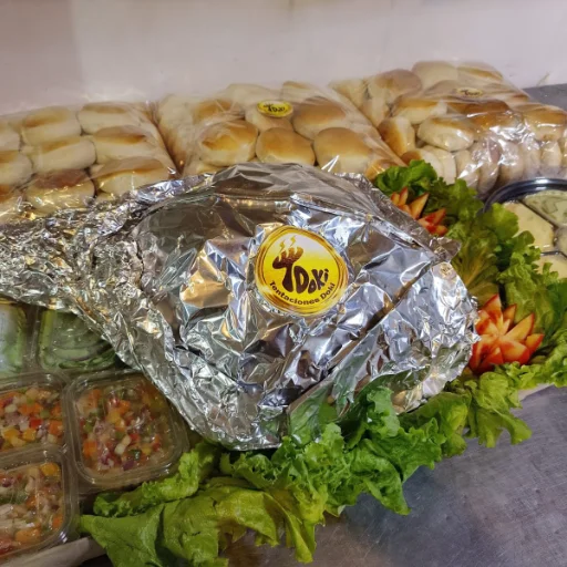 COMBO CATERING PARA 40 PERSONAS (Opción 1) - imagen 4