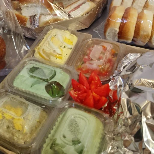 COMBO CATERING PARA 30 PERSONAS (Opción 1) - imagen 2