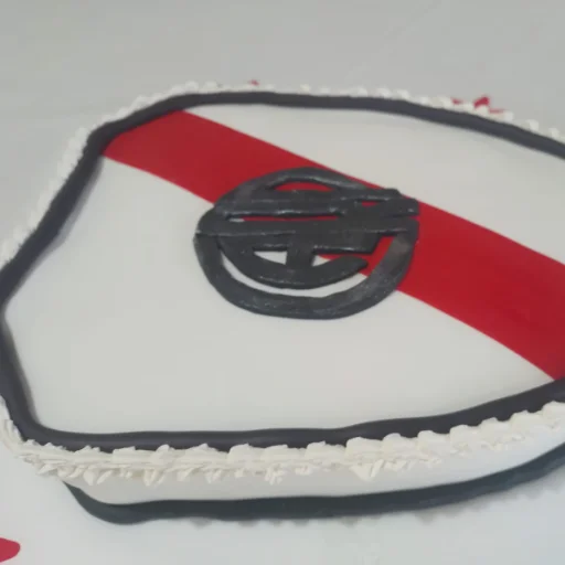 Torta Escudo de River ⚽️🔴⚪️