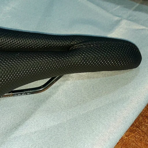 ASIENTOS DE BICICLETAS TAPIZADO PERSONALIZADO - imagen 3