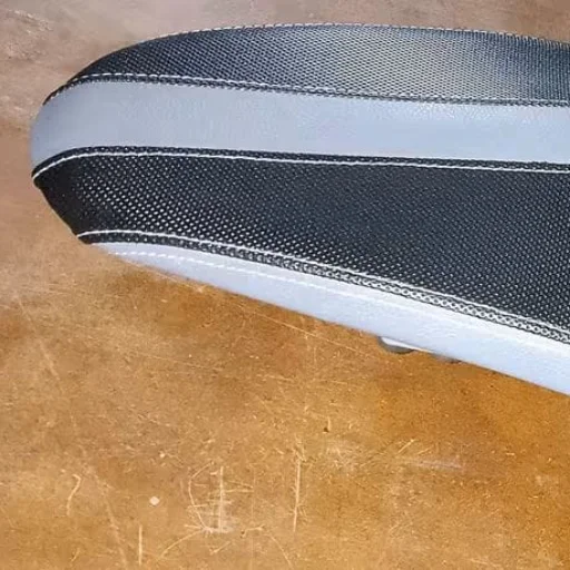 ASIENTOS DE MOTOS RESTAURACIÓN COMPLETA + TPIZADO PERSONALIZADO - imagen 2